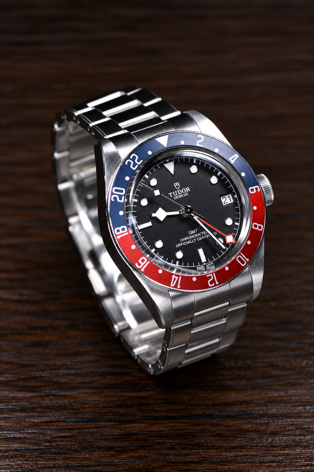Tudor Black Bay GMT M79830RB-0001
